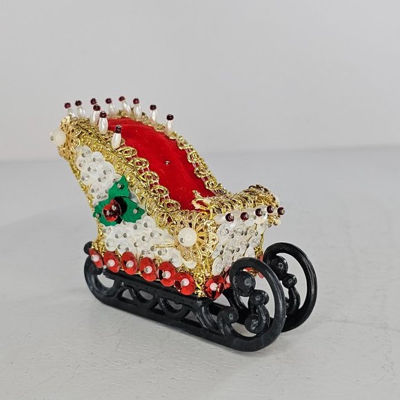 Vintage Push Pin Sled Sleigh Handmade Christmas Decor Holly Red White - Picture 7 of 7